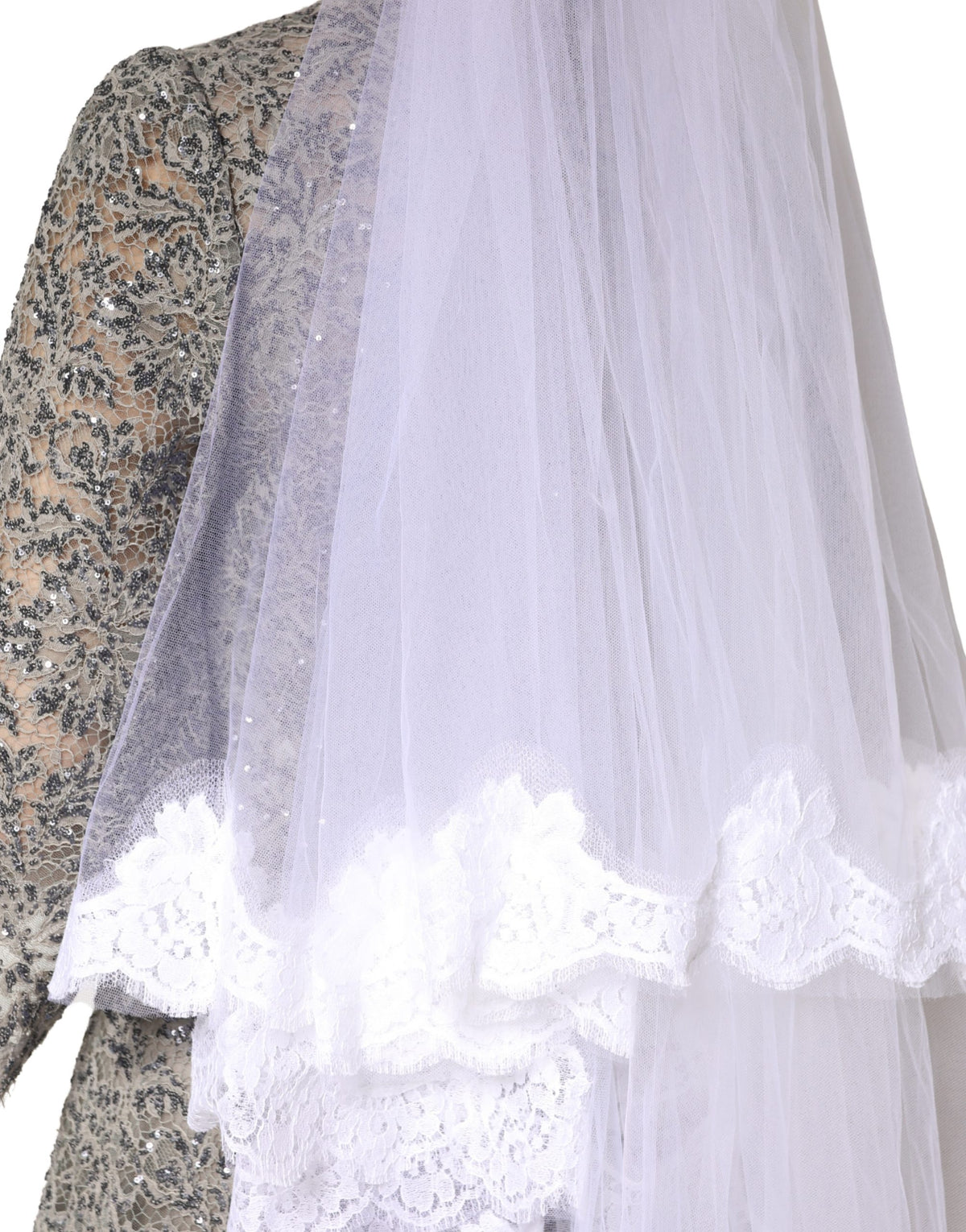 Dolce & Gabbana Schleier aus weißer floraler Spitze, Nylon, bodenlang, 3 m lang