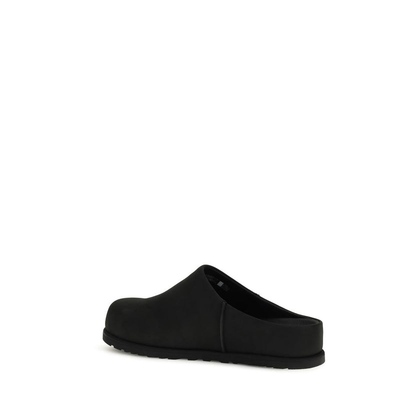 UGG Schwarze Bos Taurus Kalbsleder-Mules