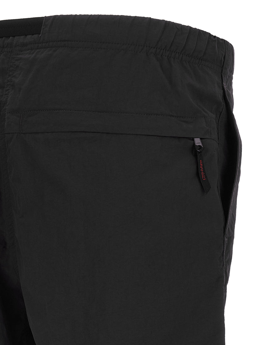 Gramicci Schwarze Bermuda-Shorts aus Nylon