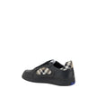 Burberry Schwarze Bos Taurus Kalbsleder Low-Top-Sneaker