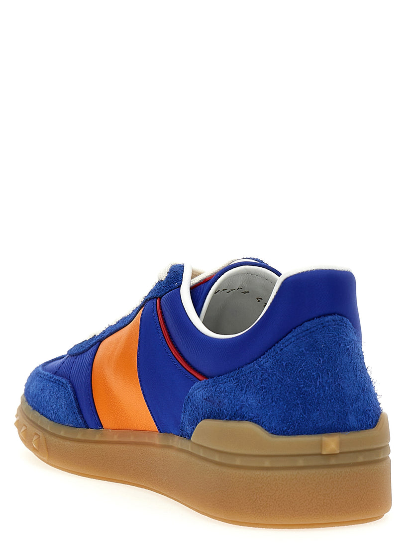 Valentino Garavani Blaue Low-Top-Sneaker aus Rindsleder