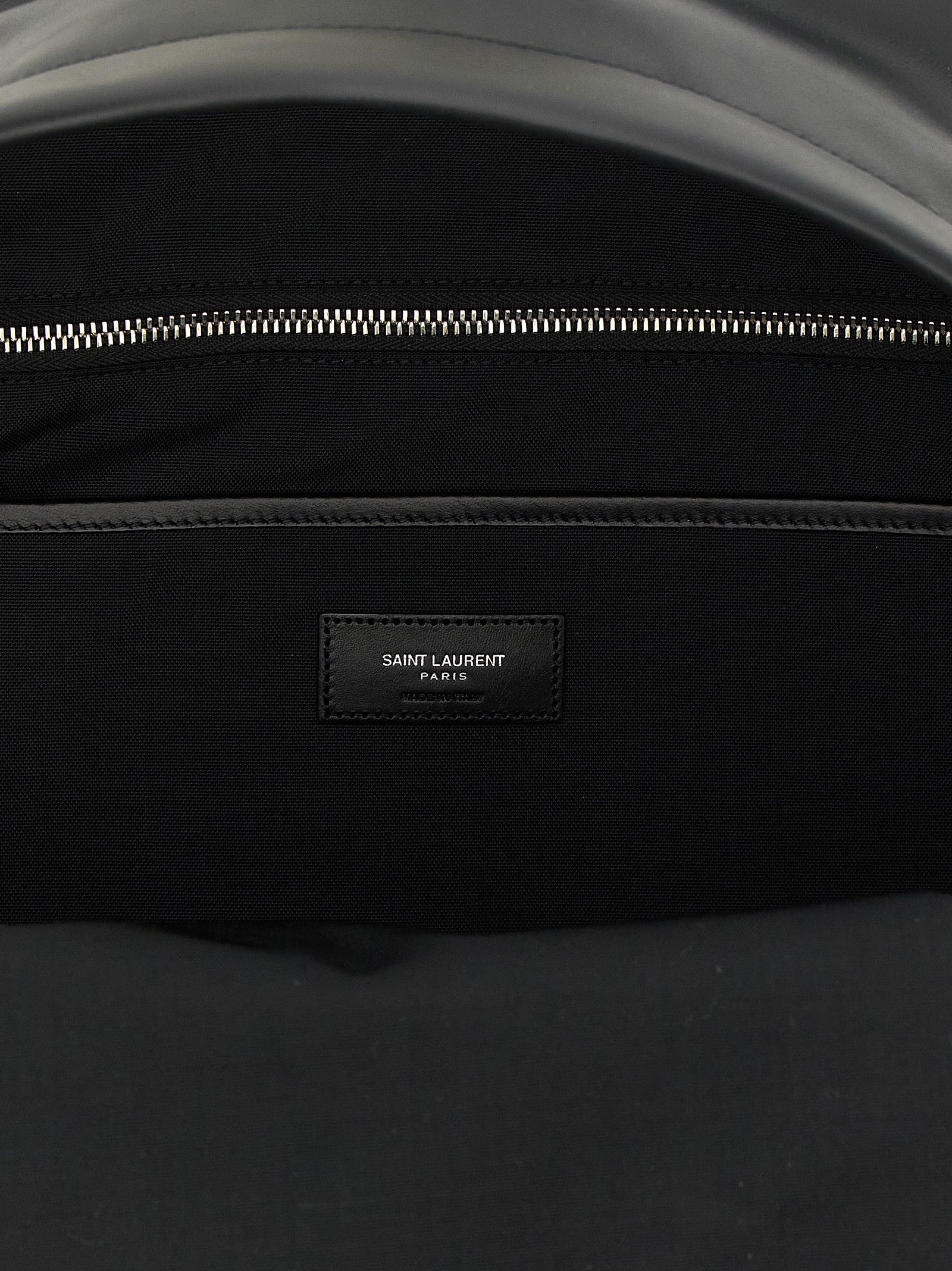 Saint Laurent Rucksack aus schwarzem Kalbsleder