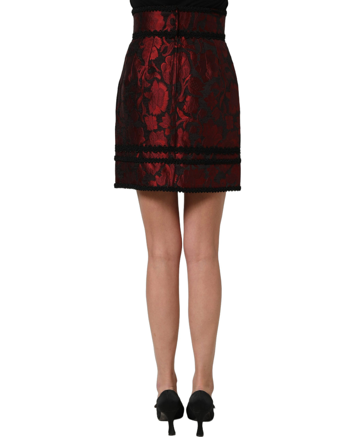 Dolce & Gabbana Minirock aus rotem und schwarzem Blumen-Jacquard mit Spitze