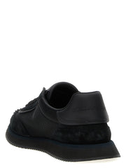 Schwarze Dolce & Gabbana Kalbsleder-Sneaker mit Mesh und Wildleder, markantem Logo und Gummisohle, italienische Herstellung
