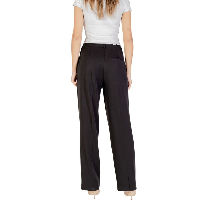 Only Schwarze Anzughose aus recyceltem Polyester