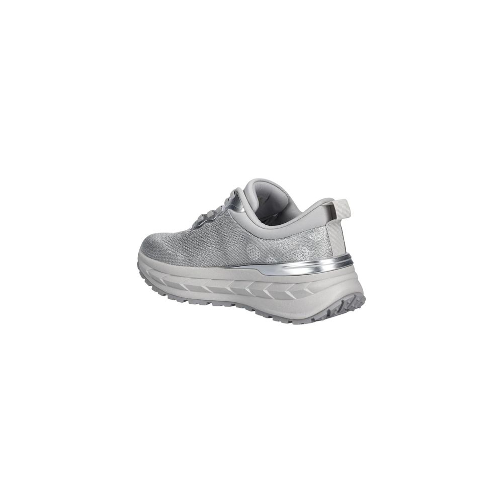 Guess Silberne Chunky Sneaker aus Polyester
