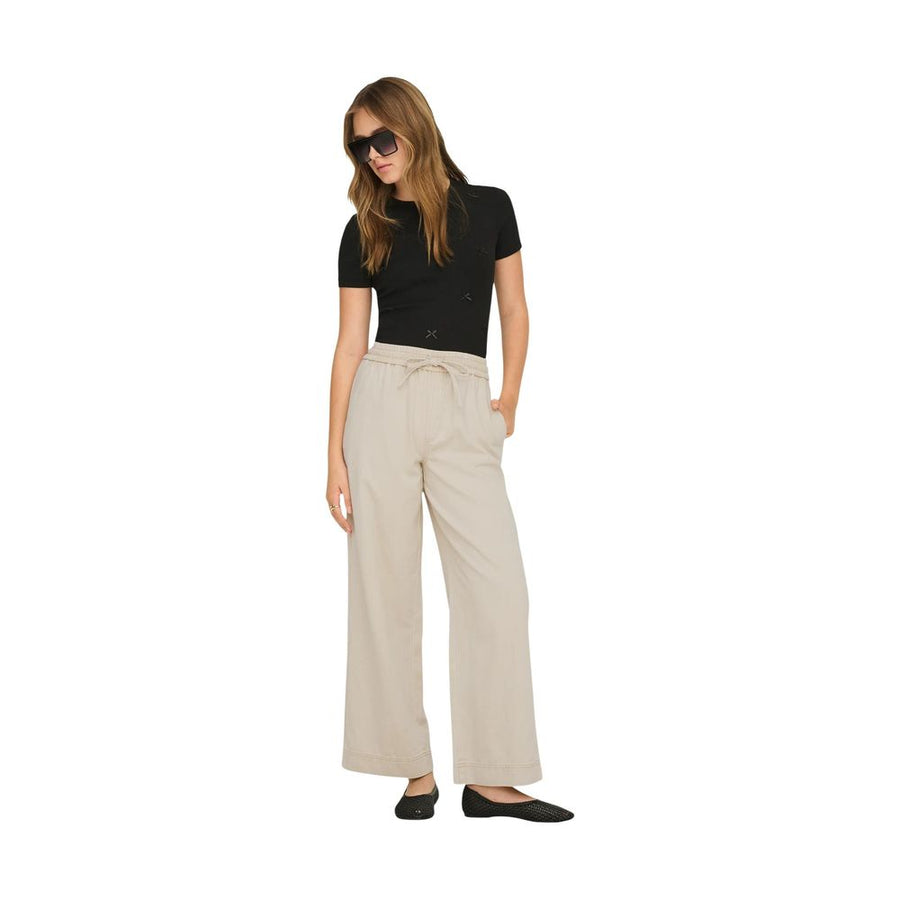 Only Cremefarbene Baumwollhose mit ausgestelltem Bein