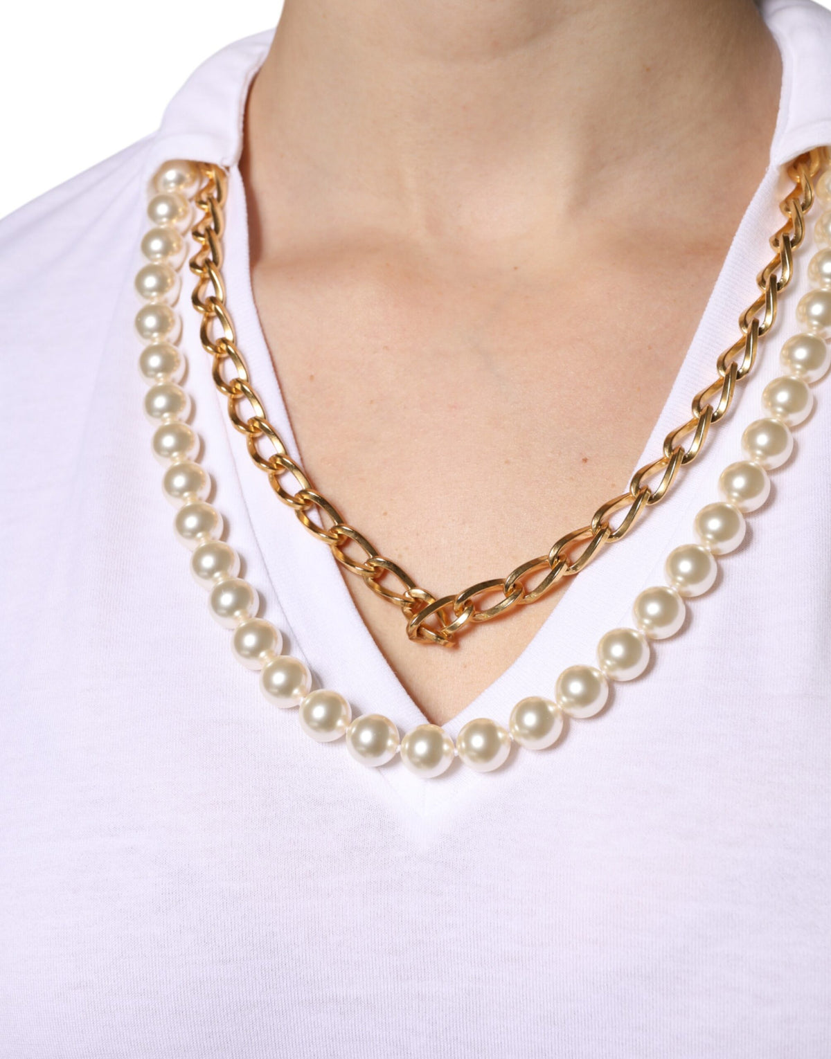 Dolce & Gabbana White Short Sleeve Cotton T-Shirt with Necklace