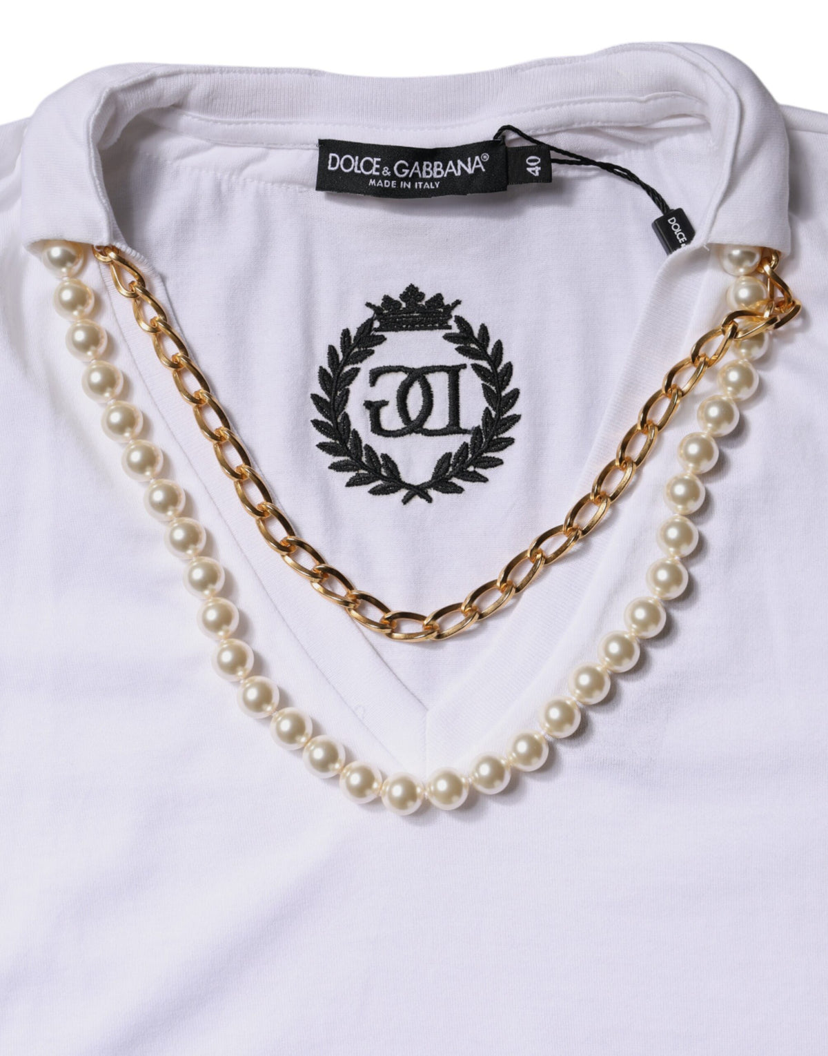 Dolce & Gabbana White Short Sleeve Cotton T-Shirt with Necklace