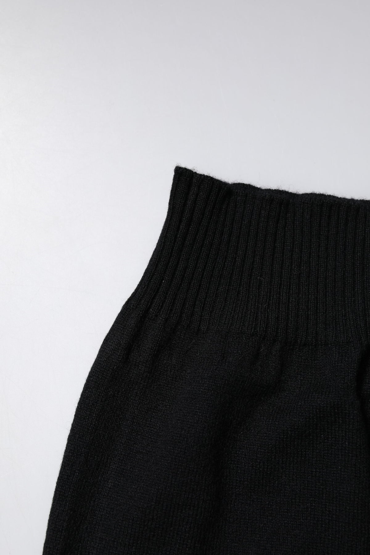 Dolce & Gabbana Schwarzer Kaschmir Strick-Halswärmer Foulard-Schal
