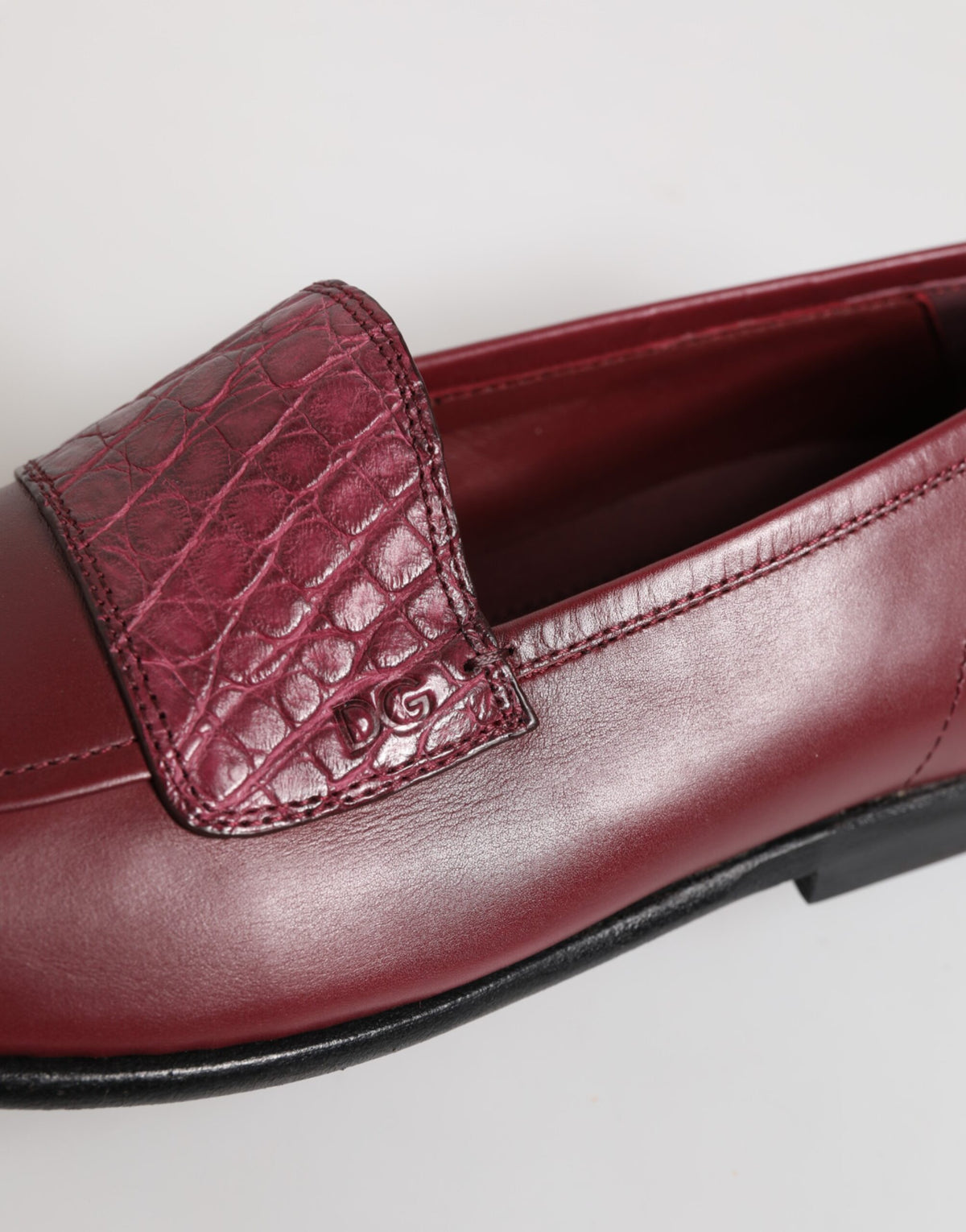 Dolce & Gabbana Burgunder Leder Formal Slip On Schuhe