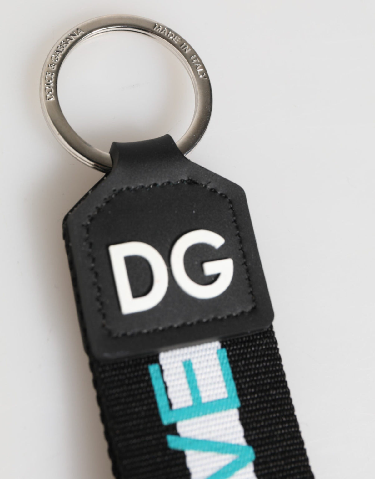 Dolce & Gabbana Mehrfarbiges Logo Polyester-Schlüsselanhänger mit Messing-Halter