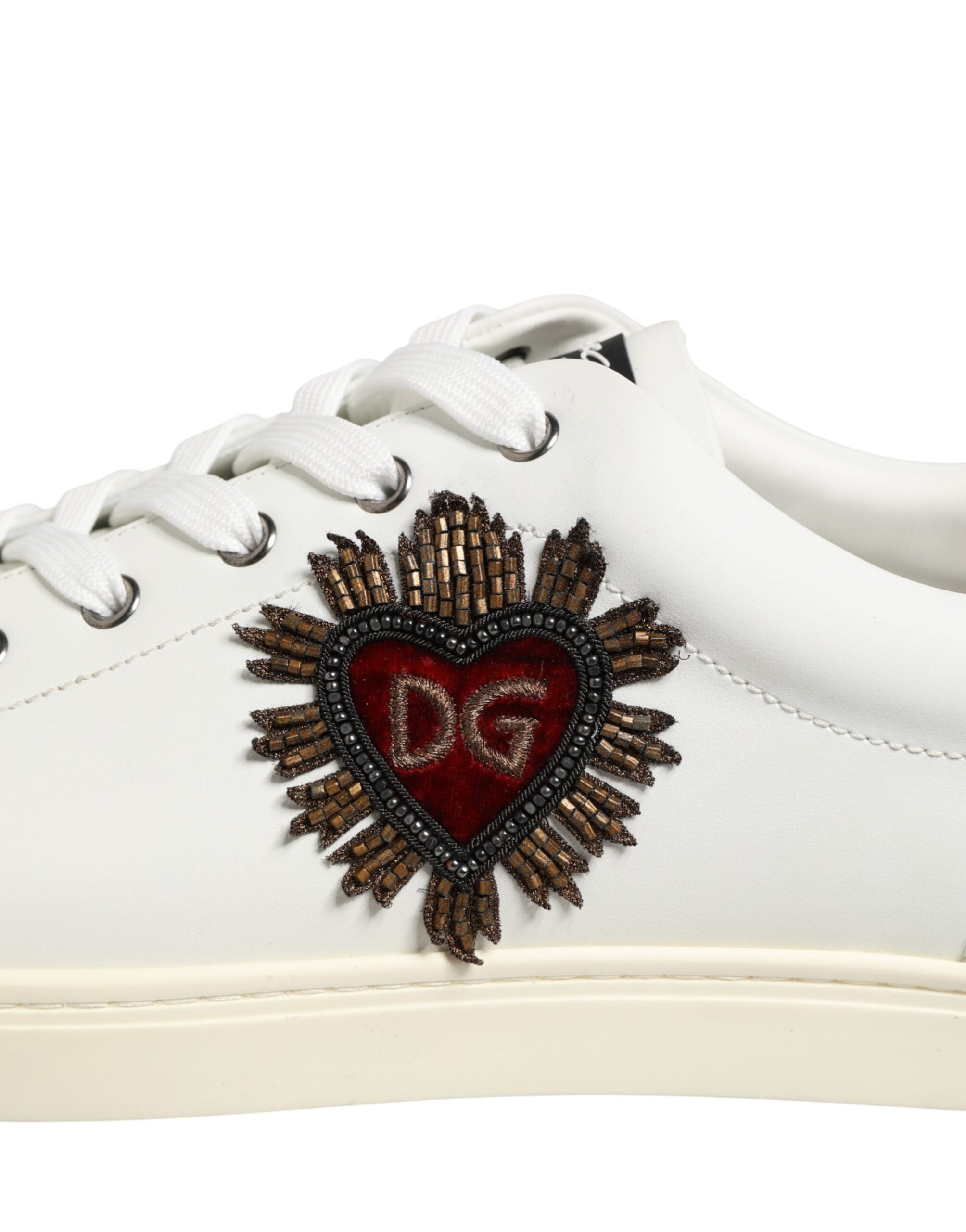Dolce & Gabbana Weiße Leder-Sneaker mit Herz-Applikation